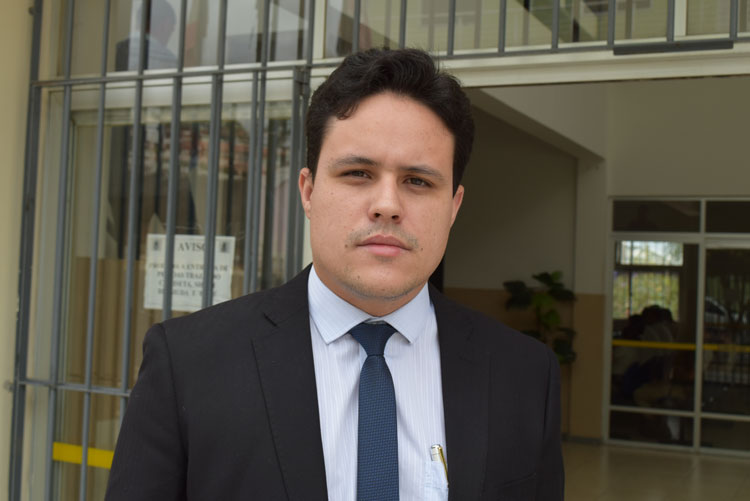 Câmara aprova concessão título de cidadão brumadense ao promotor Ruano Fernando