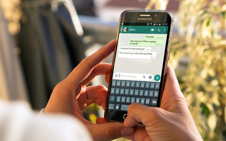 WhatsApp limita reenvios para 5 destinatários