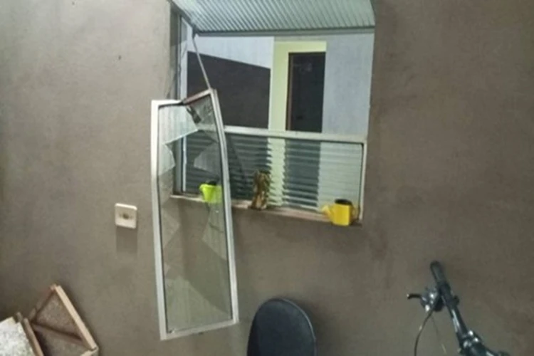 Morador tem casa invadida em Sebastião Laranjeiras