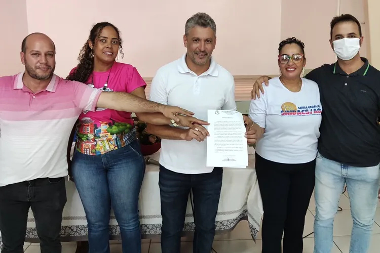 Prefeitura de Guanambi cumpre acordo histórico com agentes de saúde e de endemias