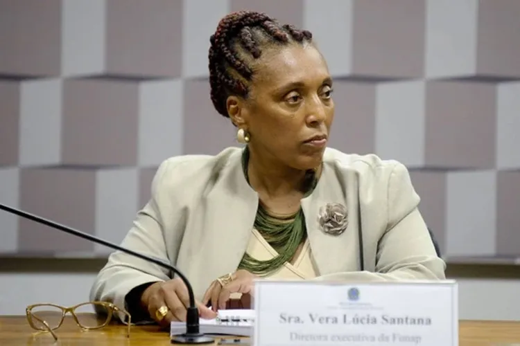 Ministra baiana é barrada em evento e presidente do TSE denuncia  racismo
