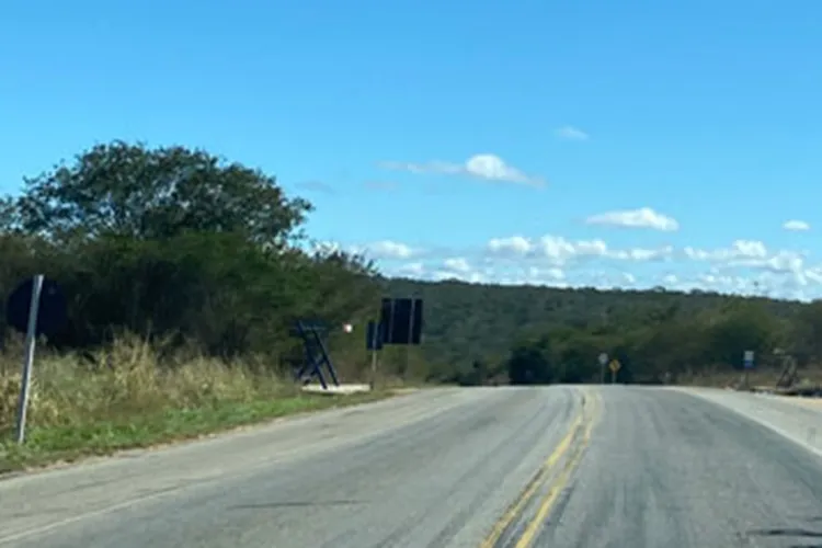 Pecuarista de Brumado fica refém de bandidos e tem carro roubado em Itapetinga