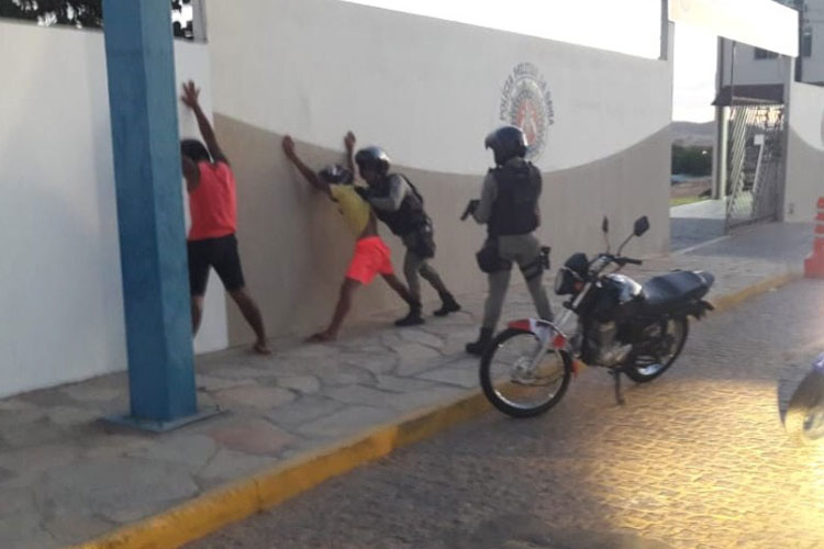 Guanambi: Polícia militar deflagra operação 2x2 em localidades de maior incidência de delitos