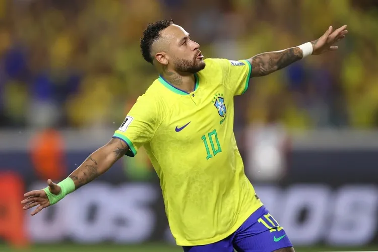 Brasil goleia Bolívia na estreia das Eliminatórias com recorde de Neymar