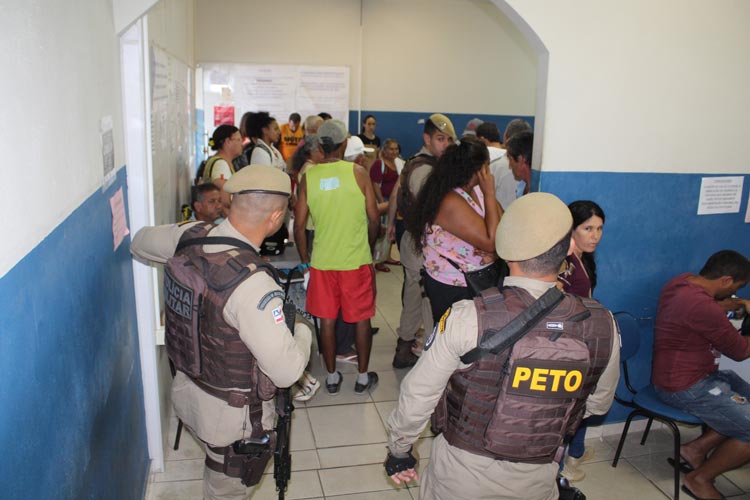 Tumulto na central de marcação de exames e consultas vira caso de polícia em Brumado