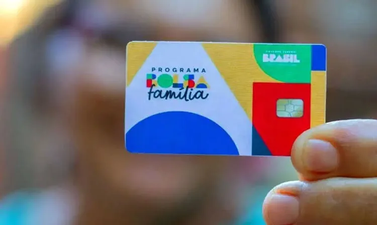 Bolsa Família chega a 21,14 milhões de famílias em agosto