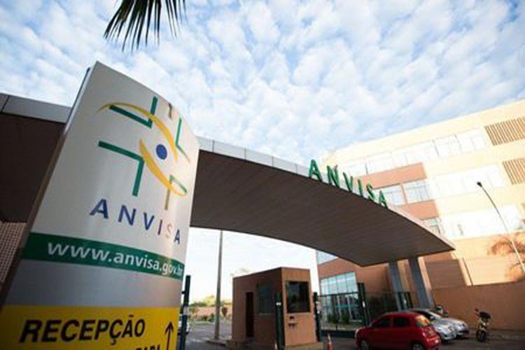 Covid-19: Anvisa aprova uso emergencial das vacinas Coronavac e Oxford