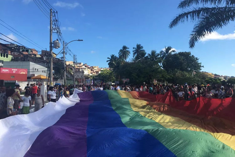 Mais de 200 mil se declaram homossexuais ou bissexuais na Bahia