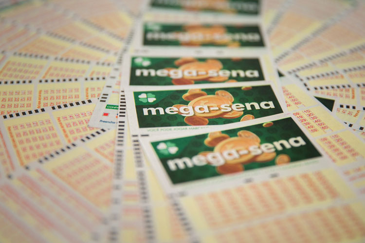 Mega-Sena acumula mais uma vez e prêmio vai a R$ 50 milhões