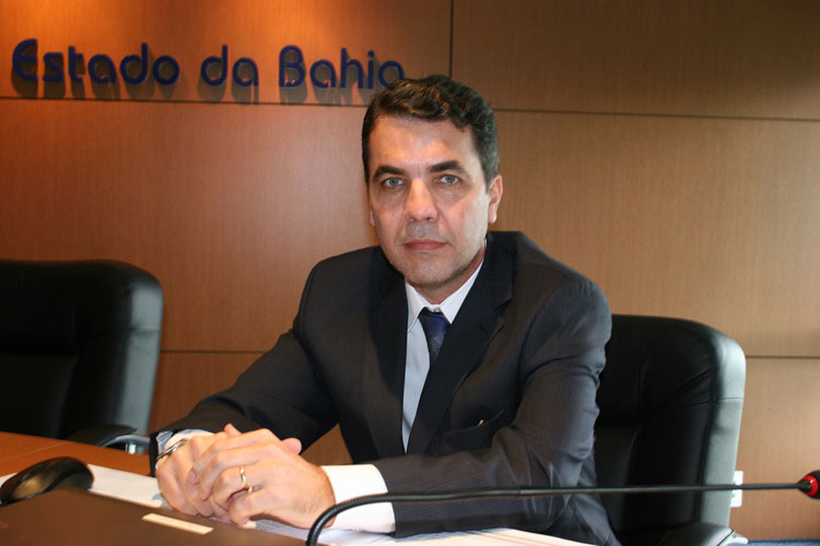 Plínio Carneiro eleito presidente do TCM-BA