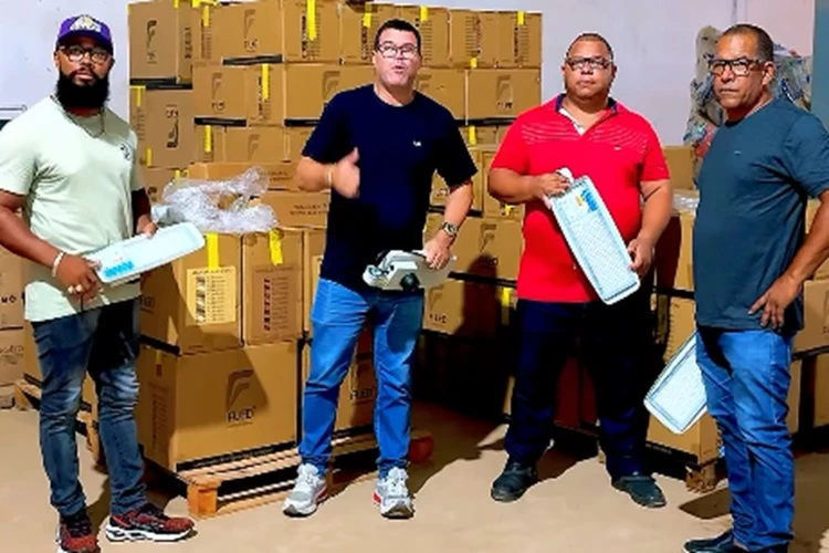 'Cidade Iluminada': Vereadores de Brumado anunciam chegada de lâmpadas de LED