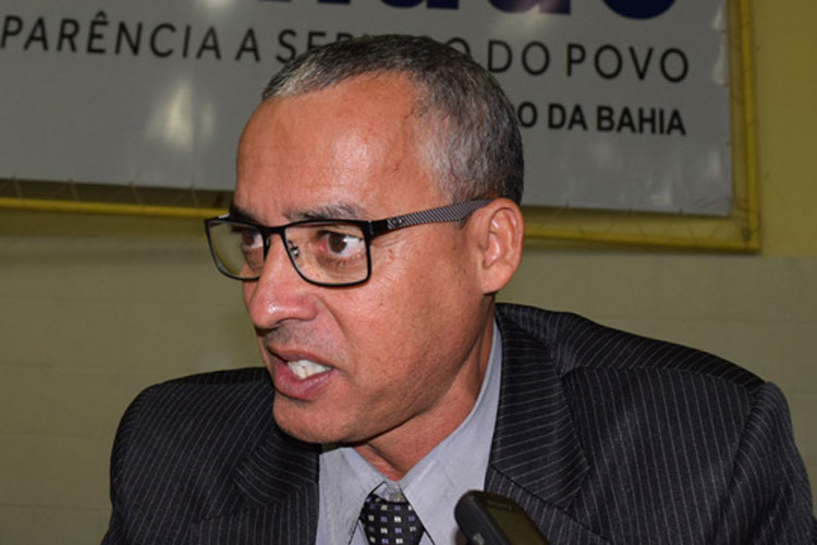 Brumado: Vereador José Santos afirma que lei facultativa ao tempo integral é inconstitucional