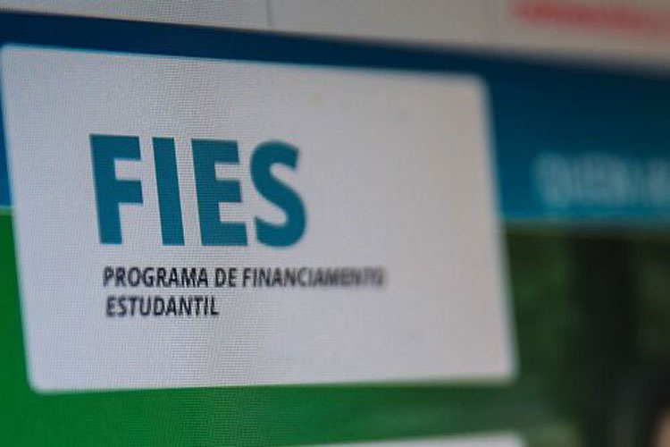 10% dos alunos inadimplentes contrataram renegociação de dívidas do Fies, diz FNDE