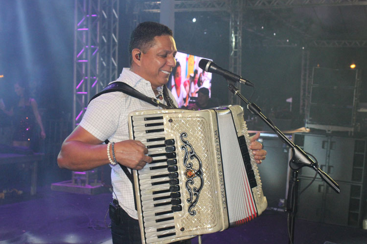 Guanambi: Concurso de quadrilhas e grandes shows marcam o 3º dia do São João do Gurutuba