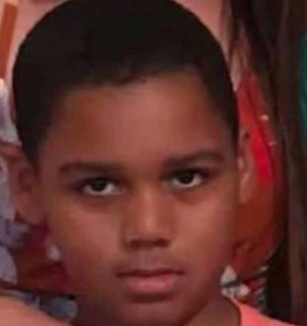 Teixeira de Freitas: Garoto de 9 anos é morto a facadas e família suspeita de irmão mais velho