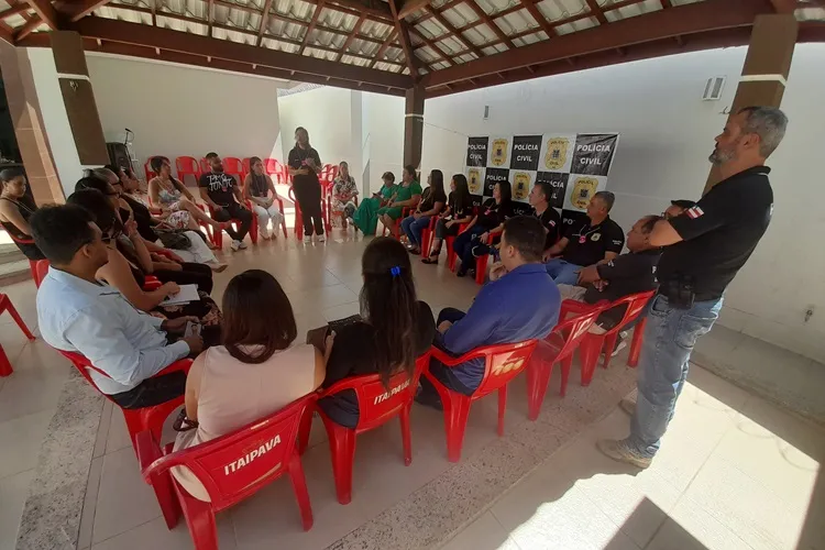 Brumado: Neam promove roda de conversa para enfrentamento à violência doméstica e familiar