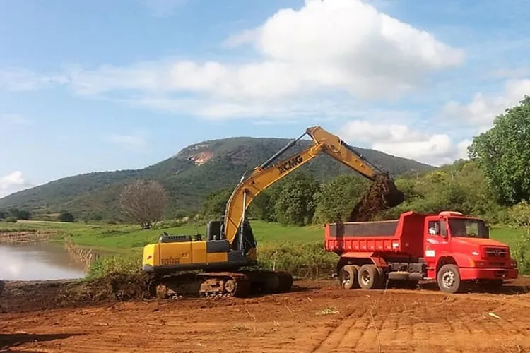 Morador acusa prefeitura de invadir a sua propriedade em Livramento de Nossa Senhora