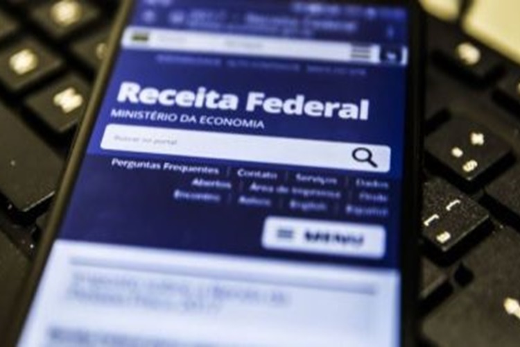 Empresas têm até dia 29 para enviar comprovantes de rendimentos