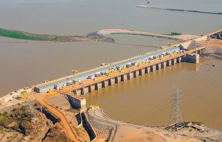 Seca histórica paralisa uma das maiores hidrelétricas do país