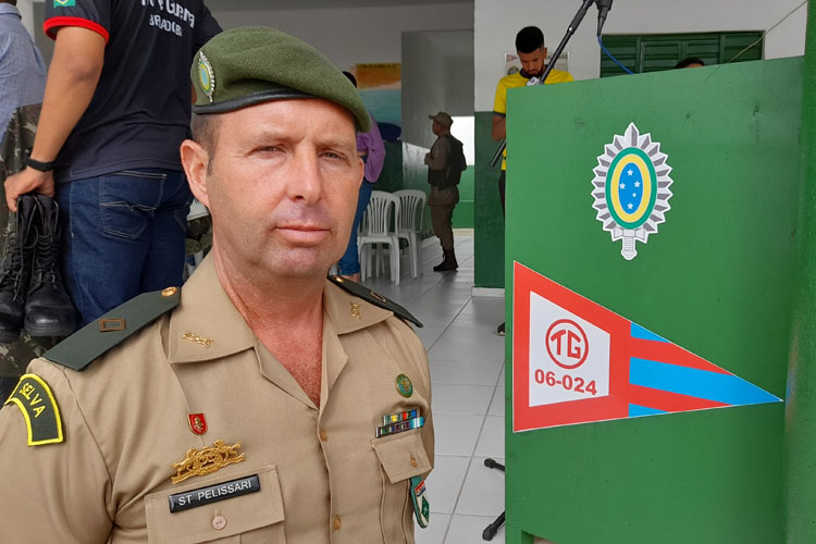 Brumado: Subtenente Douglas Pelissare anuncia sua substituição do Tiro de Guerra