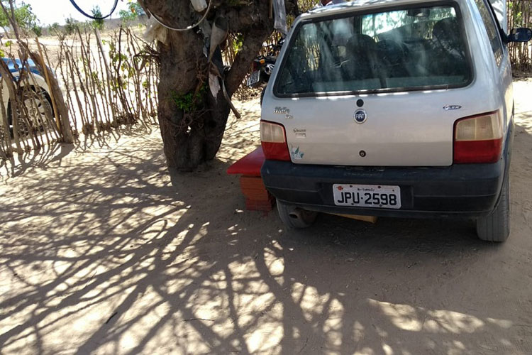 Tanhaçu: Veículo do aposentado que caiu no golpe do falso depósito é localizado na zona rural de Brumado
