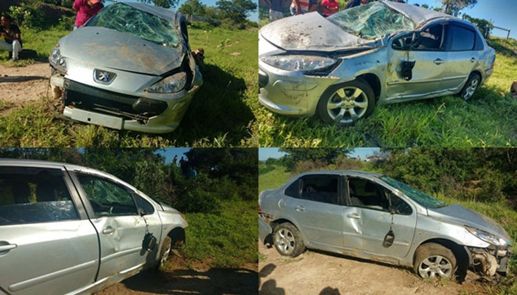 Carro capota com três pessoas na BR-030 em Guanambi