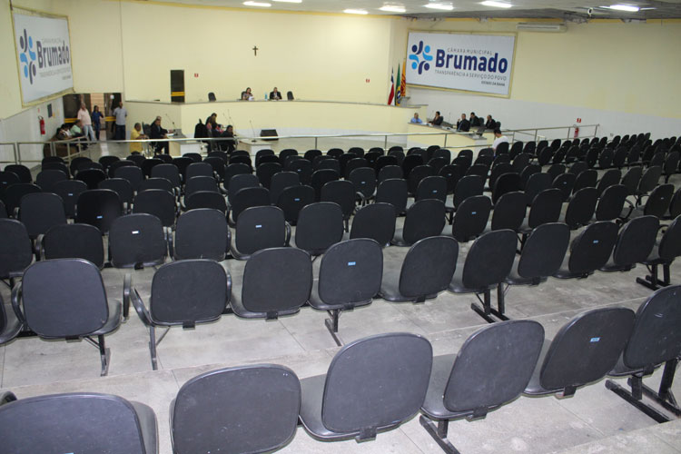 Brumado: Câmara volta do recesso tendo reforma do prédio legislativo como marco para o semestre