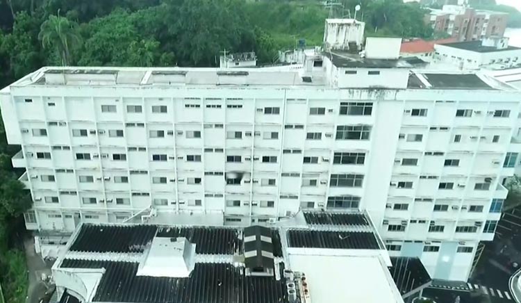 Paciente com Covid-19 causa princípio de incêndio e tenta fugir do Hospital Espanhol em Salvador
