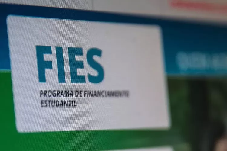 PF investiga faculdades por suposta fraude em recursos do Fies na Bahia