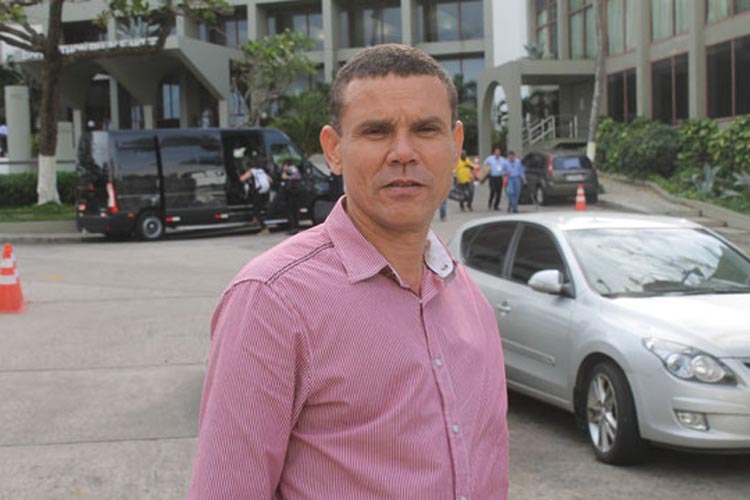 Paulo Lobo reassume presidência da Liga Brumadense de Futebol