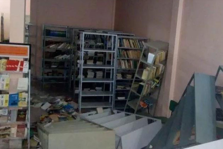 Vereador denuncia situação precária de biblioteca municipal em Guanambi