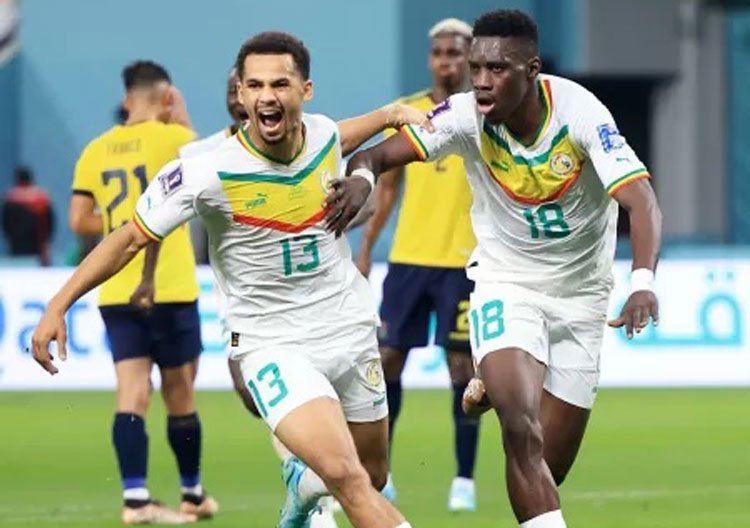 Senegal vence Equador por 2 a 1 e garante vaga nas oitavas de final