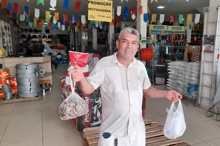 Brumado: Aroldinho do Futsal recomenda o Armazém do Criador no cultivo frutífero