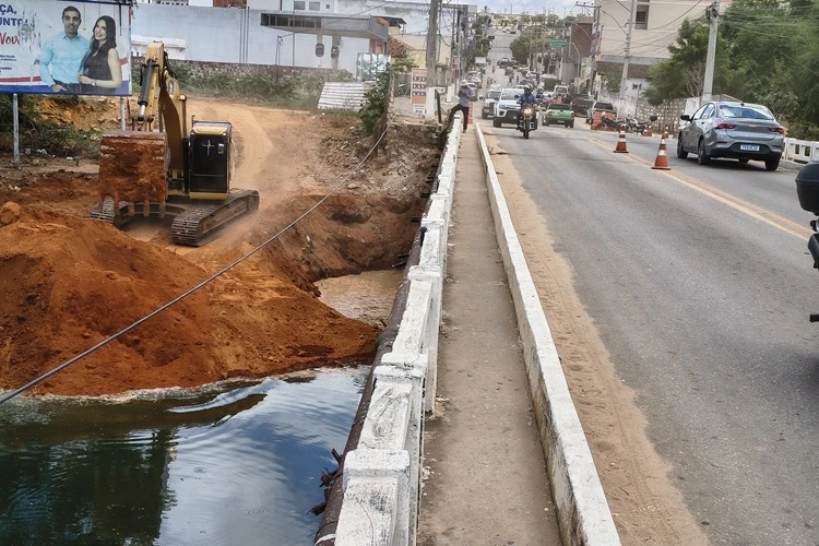 Obras vão alargar e modernizar ponte que liga o centro de Brumado a BA-262