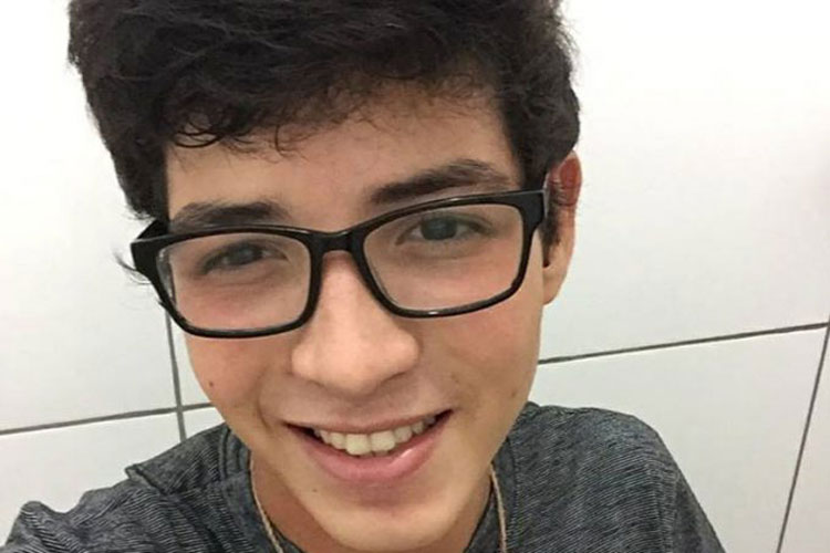 Adolescente de 15 anos é encontrado morto dentro de casa em Lagoa Real