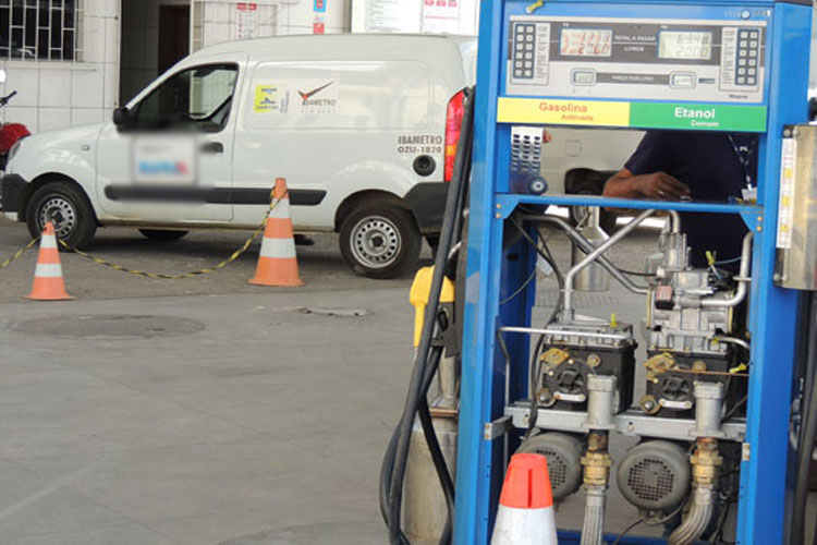 Operação fiscaliza postos de combustíveis em Brumado, Caetité e Guanambi