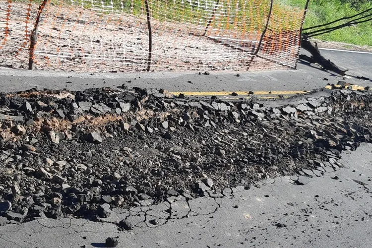 Brumado: Asfalto de R$ 30 milhões não resiste e moradores cobram recuperação imediata