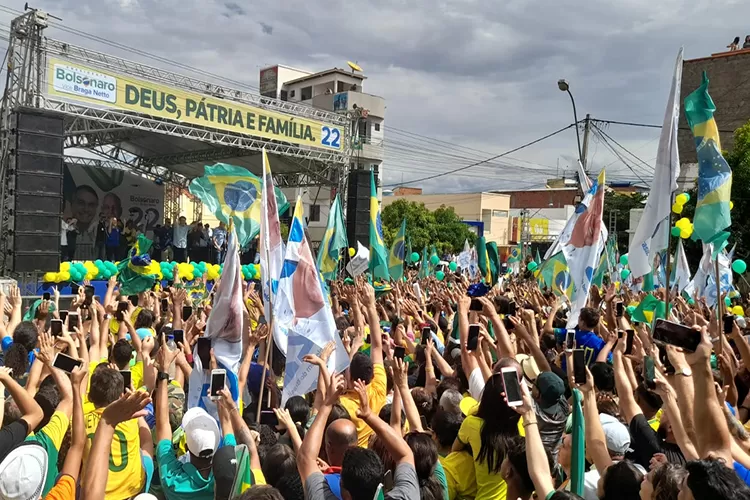 Comício de Jair Bolsonaro pode ter sido custeado com verba de caixa 2 em Guanambi