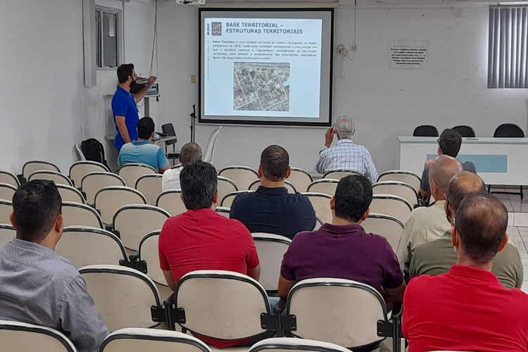 IBGE realiza primeira reunião informativa sobre o Censo Demográfico 2022 em Brumado