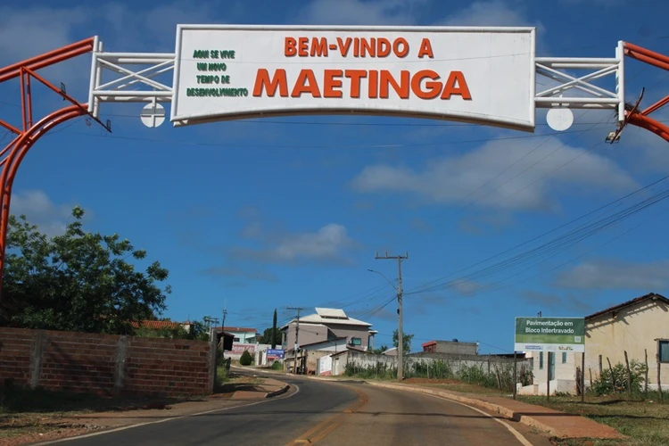Casal é encaminhado à delegacia após briga por crise de ciúmes em Maetinga
