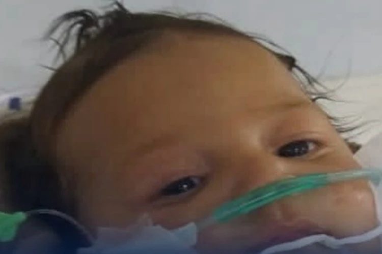 Macaúbas: Bebê luta pela vida e aguarda transferência urgente para Salvador