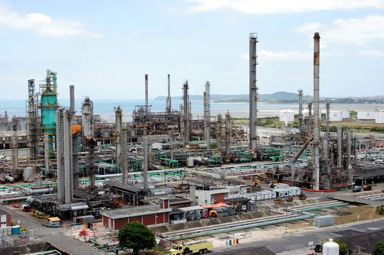 Petrobras deve recuperar refinaria de Mataripe, na Bahia, no 1º semestre