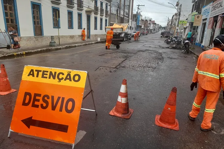 Brumado: Entradas das BAs 148 e 262 recebem manutenção visando melhorar o fluxo