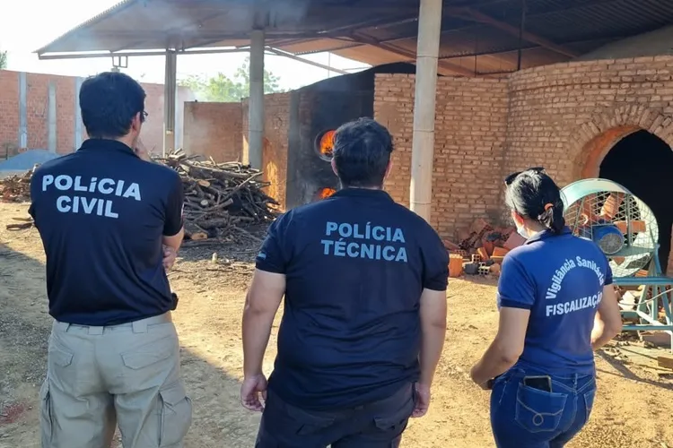 Polícia Civil realiza incineração de mais de meia tonelada de drogas em Guanambi