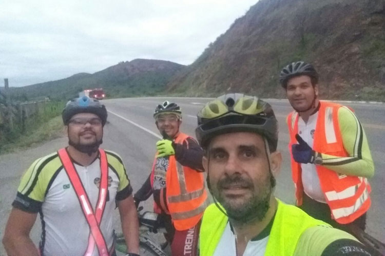 'Buscar minha família na Bahia': Ciclistas viajarão de Governador Valadares a Brumado