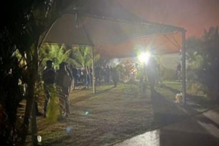 Polícia Militar encerra festa clandestina em Vitória da Conquista