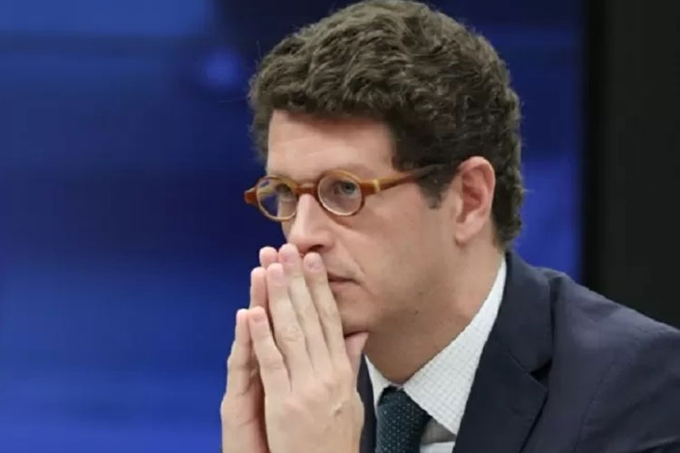 STF autoriza investigação contra o ministro Ricardo Salles