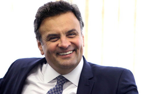 PSB, PPS, PV e PSC anunciam apoio a Aécio no 2º turno