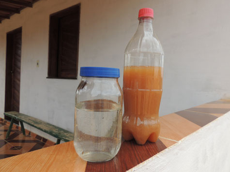 Brumado: Beneficiados da Operação Pipa mostram água com cabeça de prego e barro