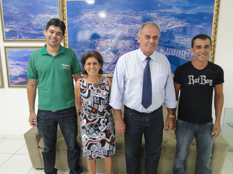 Brumadense campeão estadual de ciclismo recebe apoio da prefeitura municipal